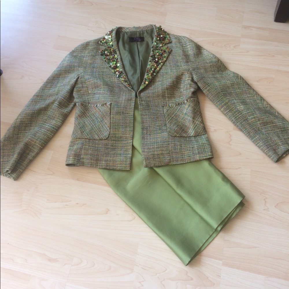 BCBG Green Tweed Beaded Collar Blazer